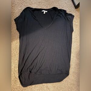 Express Black Short Sleeve V-Neck Tee